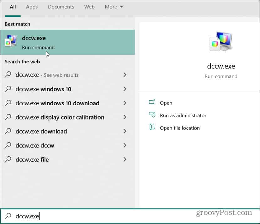 How do you use the dccw run command? Get perfect screen colors with these easy steps.